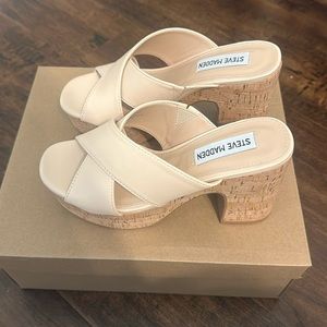New Steve Madden size 5.5W